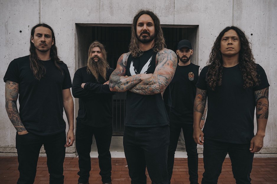 Read more about the article AS I LAY DYING – Core für den guten Zweck