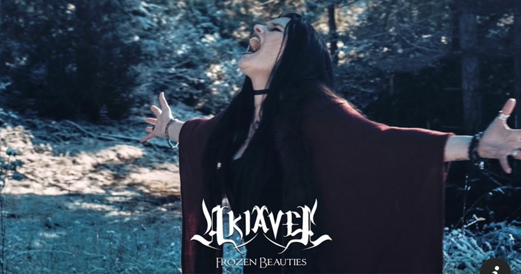 You are currently viewing AKIAVEL – Neues ‘Frozen Beauties’ Video der Franco-Deather