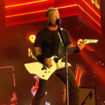 METALLICA – Frische Livevideos:´The Struggle Within’, ’Moth Into Flame’