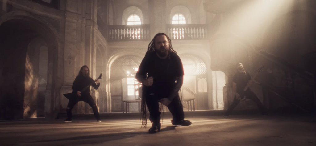You are currently viewing DECAPITATED & JINJER Sängerin Tatiana Shmayluk – ‘Hello Death’ Video