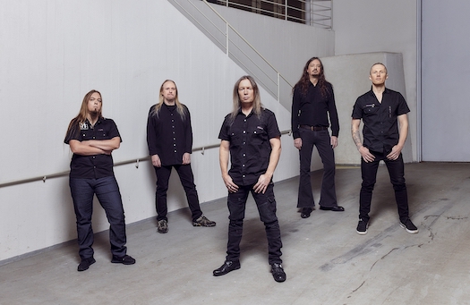 You are currently viewing STRATOVARIUS – Zeigen `World On Fire` im Video