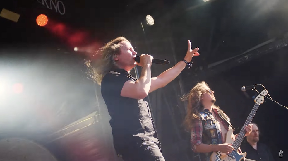 You are currently viewing STRATOVARIUS – Offizielles `Survive‘ Video online