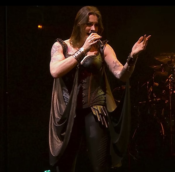 Read more about the article NIGHTWISH ft. Henk Poort – `The Phantom Of The Opera´ Liveclip