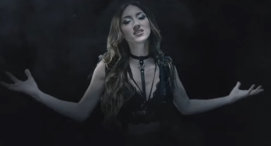 You are currently viewing DELAIN – `Queen Of Shadow´ Track- und Videopremiere