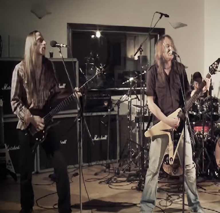 You are currently viewing GAMMA RAY – ‚Rise‘ (Official Remastered Video) geteilt
