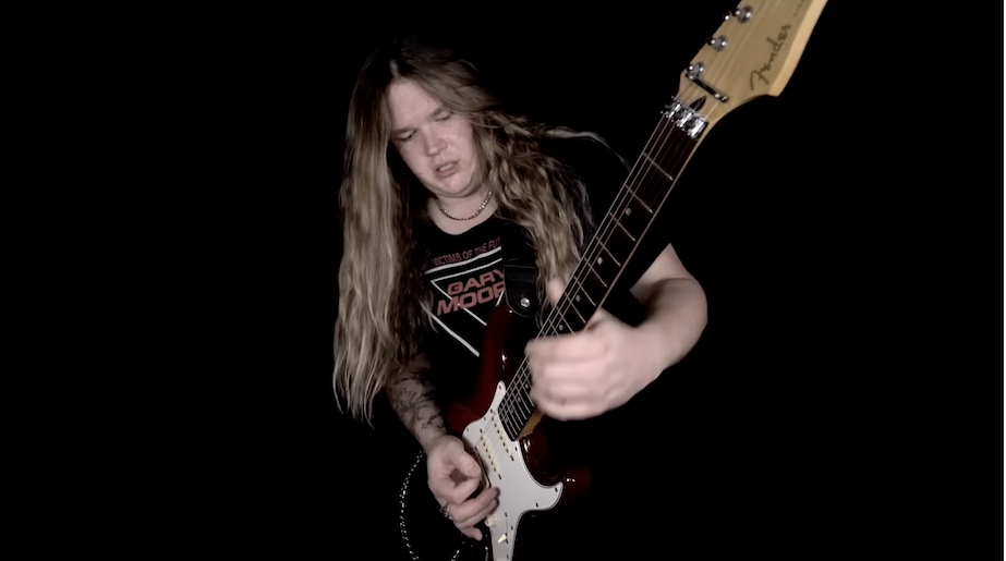You are currently viewing TOMMY JOHANSSON – Sabaton Gitarrist streamt TNT Cover `Tell No Tales`