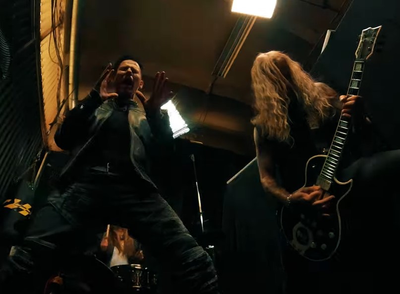 You are currently viewing CYHRA (Kamelot, Ex-In Flames, Ex-Amaranthe, Ex-Annihilator Member) – `Life Is A Hurricane´ Premiere