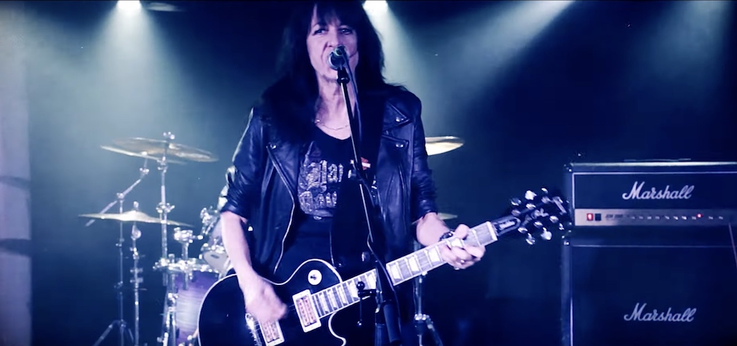 You are currently viewing GIRLSCHOOL – Neue Videosingle `It Is What It Is‘ vom „WTFortyfive?“ Album