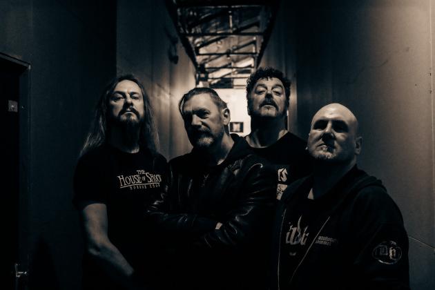 You are currently viewing DAMNATION’S HAMMER – Doomster feiern `Do Not Disturb The Watchmaker‘ Premiere