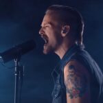 ERIK GRÖNWALL – Skid Row Sänger schickt `Livin`On A Prayer` Video