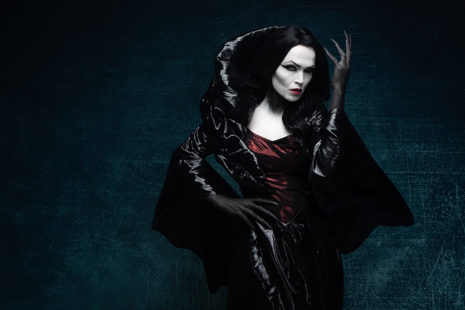 You are currently viewing TARJA – Kündigt `Dark Christmas` Shows an