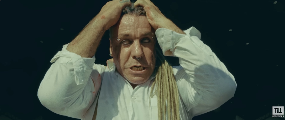You are currently viewing TILL LINDEMANN – `Entre Dos Tierras` Cover im Video