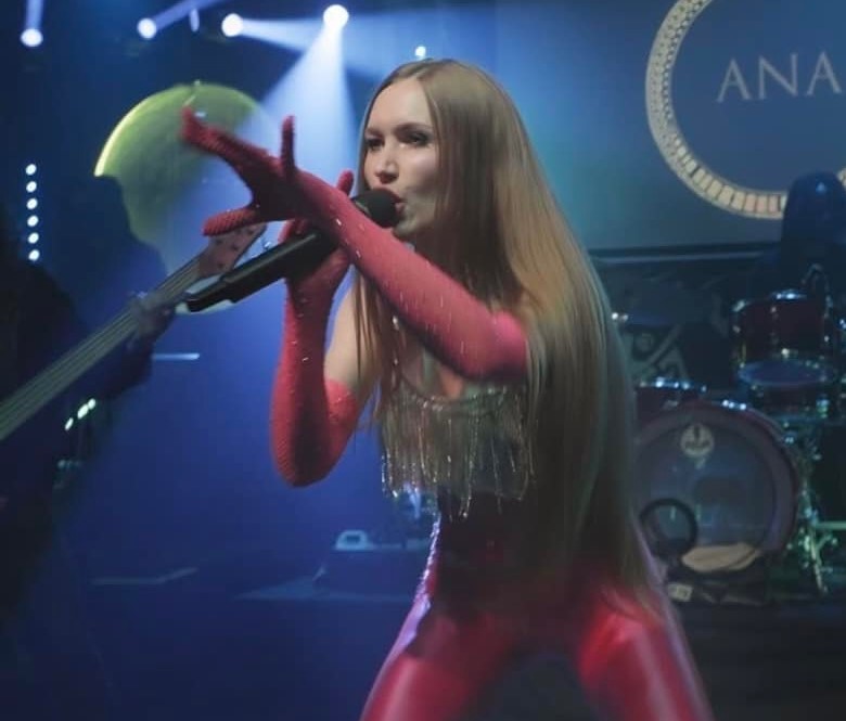 You are currently viewing ANA – Symphonic Metaller mit `Ouroboros´ Song und Video