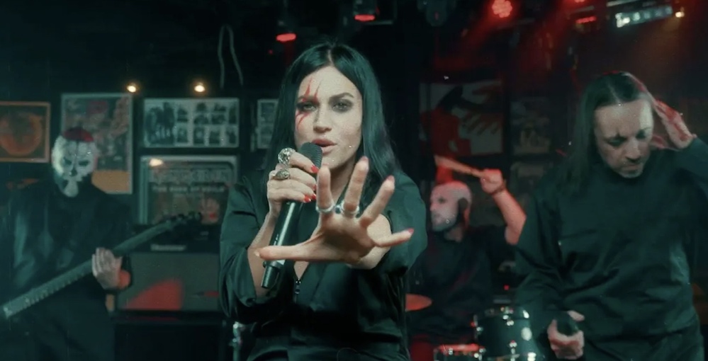You are currently viewing LACUNA COIL feat. Ash Costello (New Years Day) – `In The Mean Time` veröffentlicht