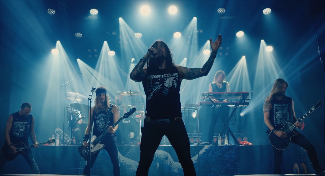 You are currently viewing AMORPHIS – `Black Winter Day (Live At Tavastia)´ Official Live Performance Video