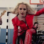 SCARLET AURA – „Rock-Stravaganza“ Titelsong, Video und Album out now!