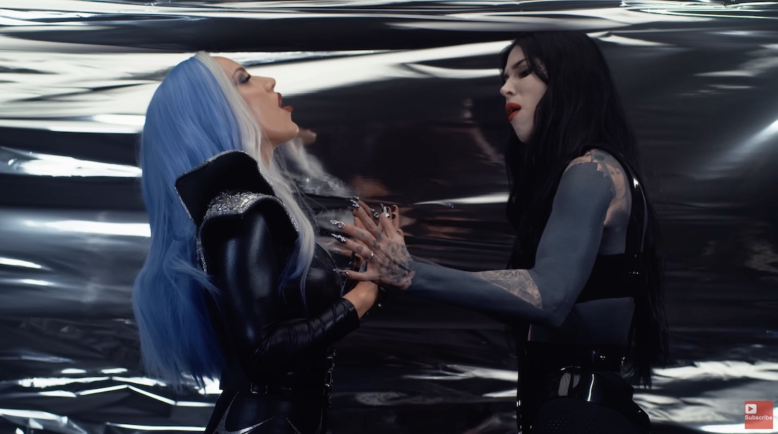 Mehr über den Artikel erfahren KAT VON D & ALISSA WHITE-GLUZ – ´I Am A Machine` Video veröffentlicht