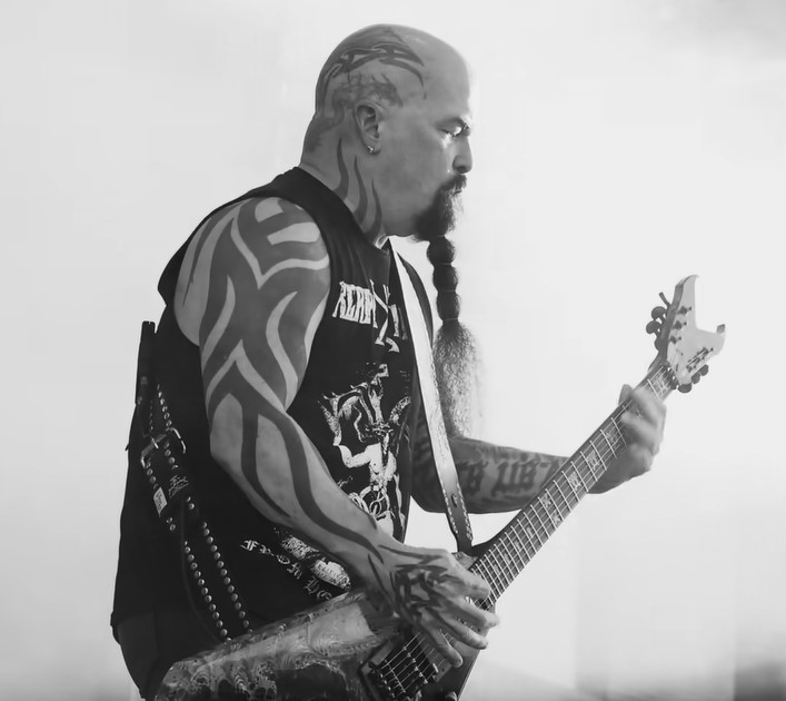 You are currently viewing KERRY KING – Schiebt `Where I Reign´ Video nach