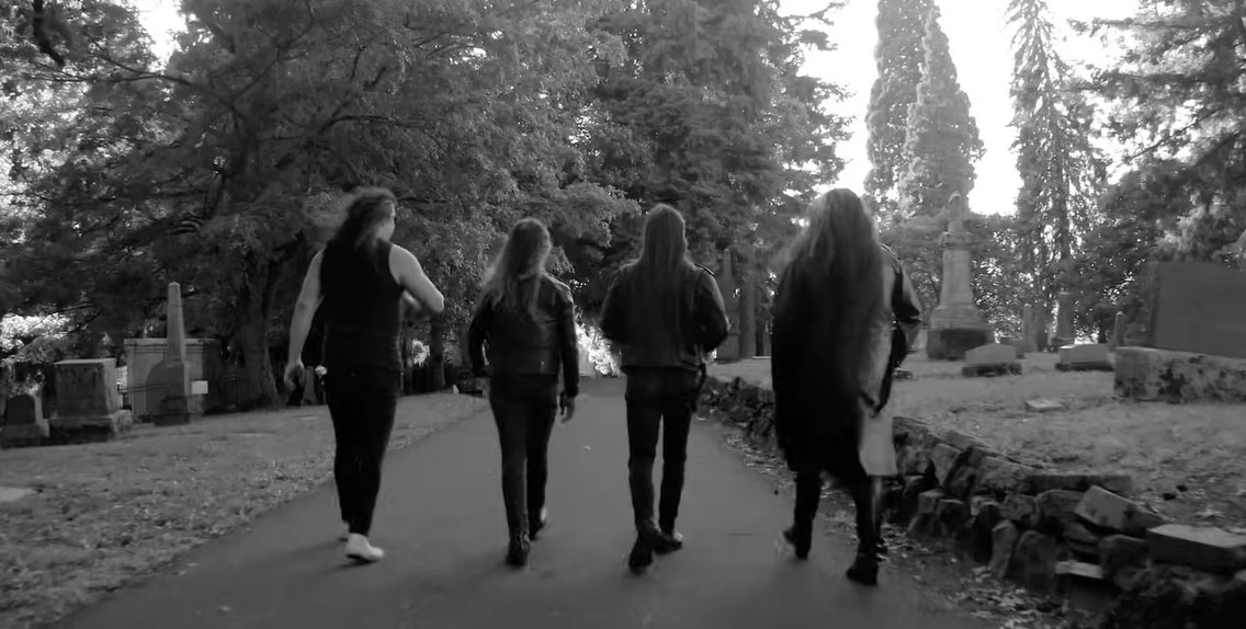 Mehr über den Artikel erfahren UNTO OTHERS – Video zum Ramones Cover geteilt: `Pet Sematary´