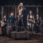 STORM SEEKER –  Folk Metaller besingen den `Gouverneur of the Coco Island’