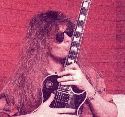 Mehr über den Artikel erfahren JOHN SYKES – Der ehemalige Thin Lizzy, Whitesnake Gitarrist ist verstorben