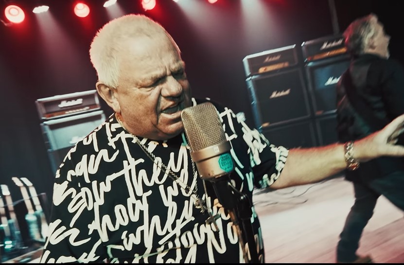 Du betrachtest gerade DIRKSCHNEIDER & THE OLD GANG – `Time To Listen´ Track- und Videodebüt