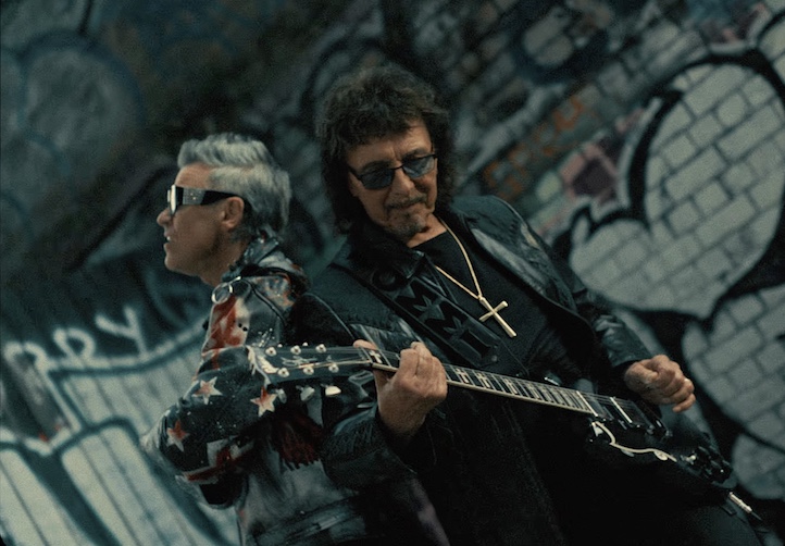 Du betrachtest gerade TONY IOMMI & ROBBIE WILLIAMS –  Kooperation bei `Rocket` Single