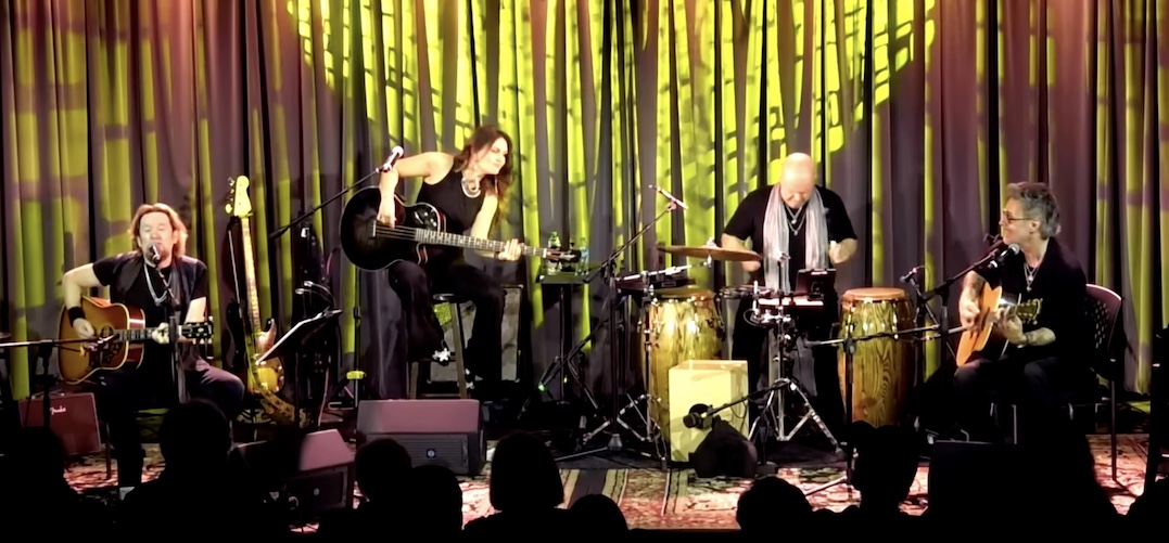 Du betrachtest gerade ADRIAN SMITH  & RICHIE KOTZEN –  Grammy Museum Liveperformance