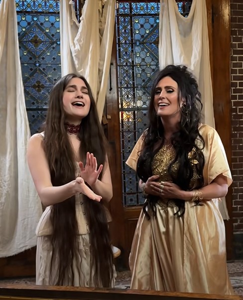 Du betrachtest gerade WITHIN TEMPTATION & Jerry Heil – Gemeinsames `Sing Like A Siren´ veröffentlicht