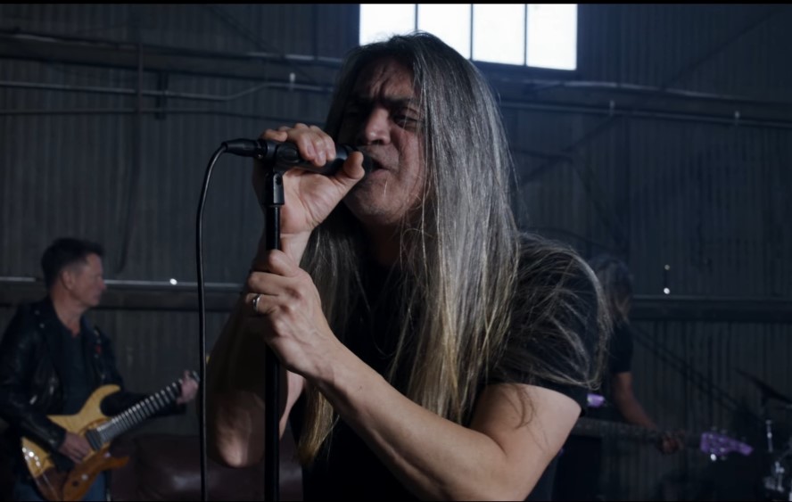 Du betrachtest gerade A-Z – ´The Remedy´ Videodebüt zum Albumrelease