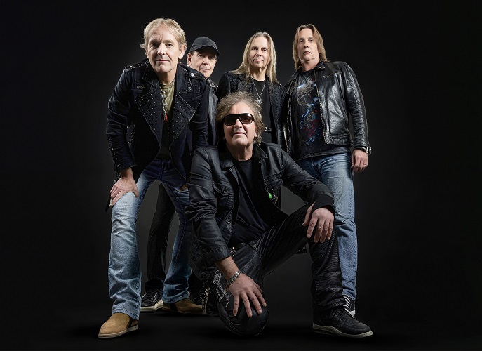 Du betrachtest gerade HONEYMOON SUITE – `Ever Leave You Lonely´ Videoauskopplung der Melodic Rocker – Official Lyric Video