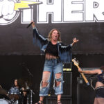 THUNDERMOTHER – `Whatever´ (Live in Gothenburg) Video kündigt „Live’n’Alive an