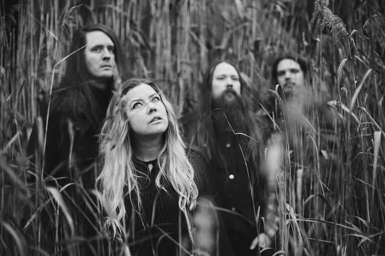 Du betrachtest gerade GAUPA – Heavy Stoner Rock Outfit teilt `Lion’s Thorn`