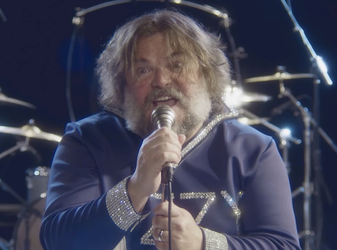 Du betrachtest gerade JACK BLACK – `Mr. Crowley` Cover von Ozzys “Back To The Beginning“ Show