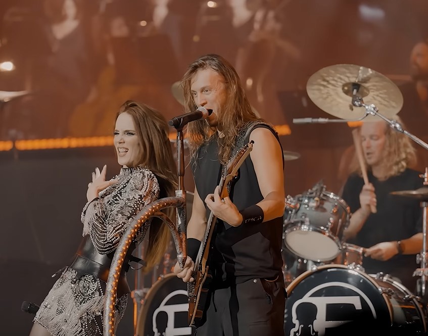 Du betrachtest gerade EPICA – `Cry for the Moon´ (Live At The Symphonic Synergy) Video geteilt