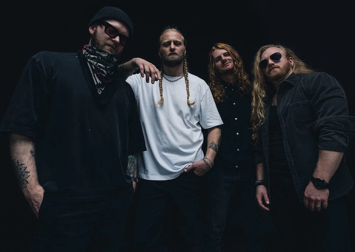 Du betrachtest gerade STELLAR CIRCUITS – `Bury The Ashes` Video vom nächsten Album