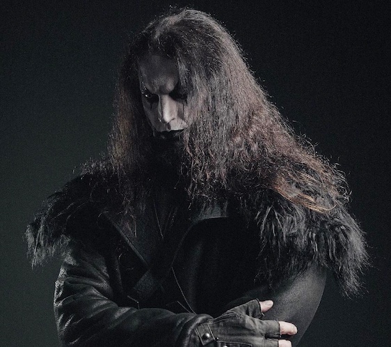 Du betrachtest gerade INFERNALIZER – Disarmonia Mundi Fronter veröffentlicht neuen Goth Rock Track `Hellbound Heart`