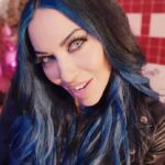 THE VIOLENT HOUR – Ex-Butcher Babe Carla Harvey & Co. teilen neuen `Sex and Cigarettes´ Video