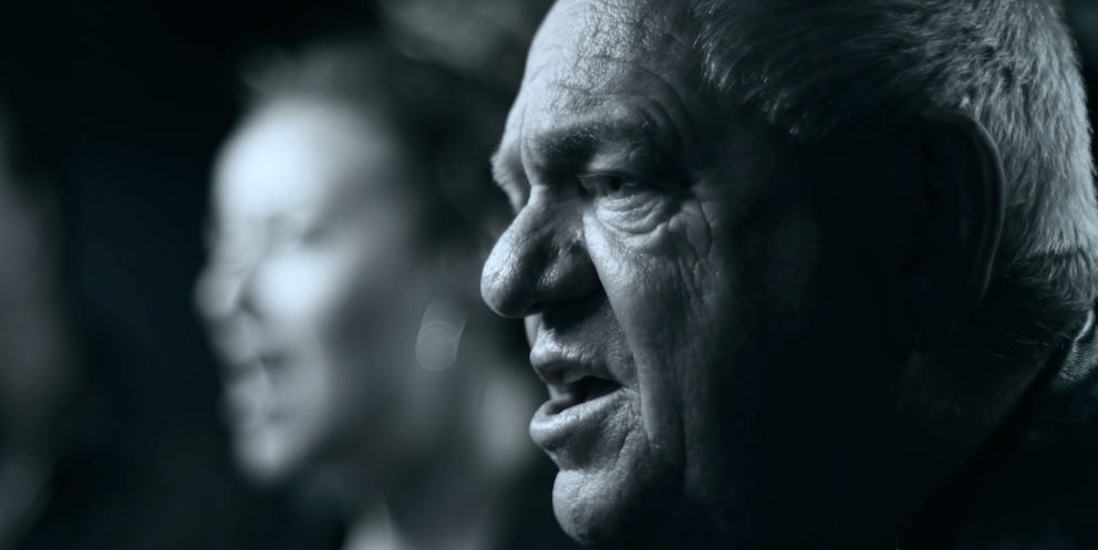 Du betrachtest gerade DIRKSCHNEIDER & THE OLD GANG – Videopremiere für `Blindfold` Rockversion