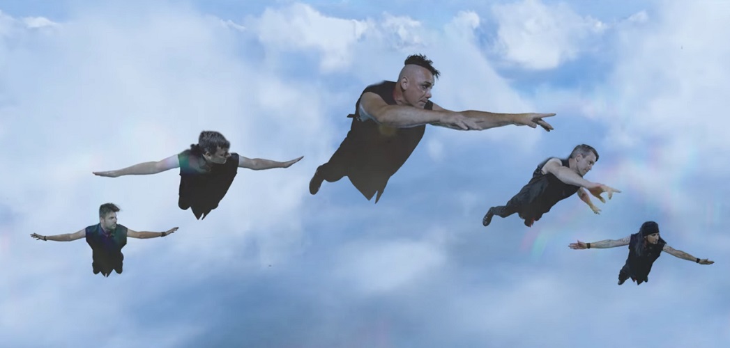 Du betrachtest gerade HELDMASCHINE – `Meine Welt´ feiert seine Videopremiere