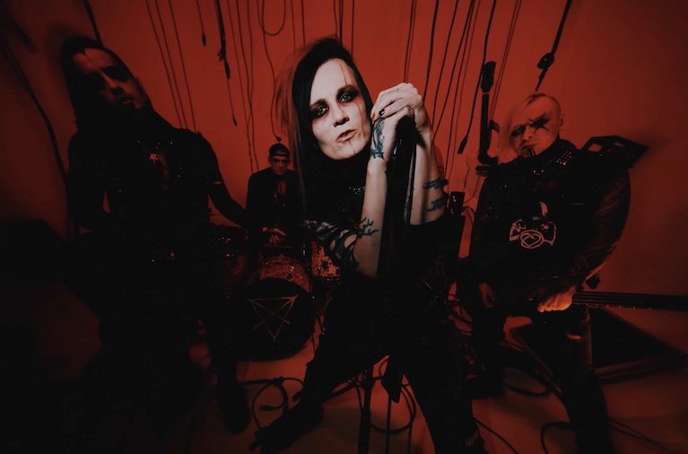 Du betrachtest gerade HELL BOULEVARD –  Neue `Pitch Black` Video-Single zur Albumankündigung