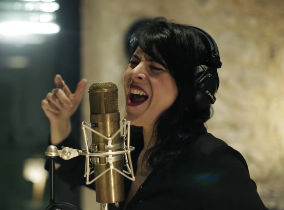 Du betrachtest gerade IGORRR – Videodebüt zu symphonischer `Limbo´ Auskopplung