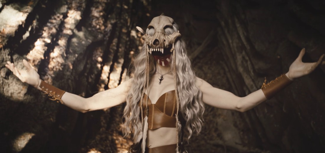 Du betrachtest gerade EIHWAR – Folk Duo enthüllt `Freyja’s calling´ Track und Video