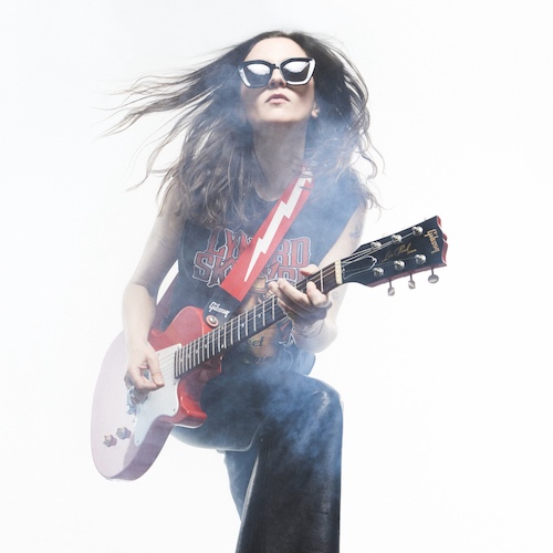 Du betrachtest gerade LAURA COX – `Not Your Story` Single zur Tour