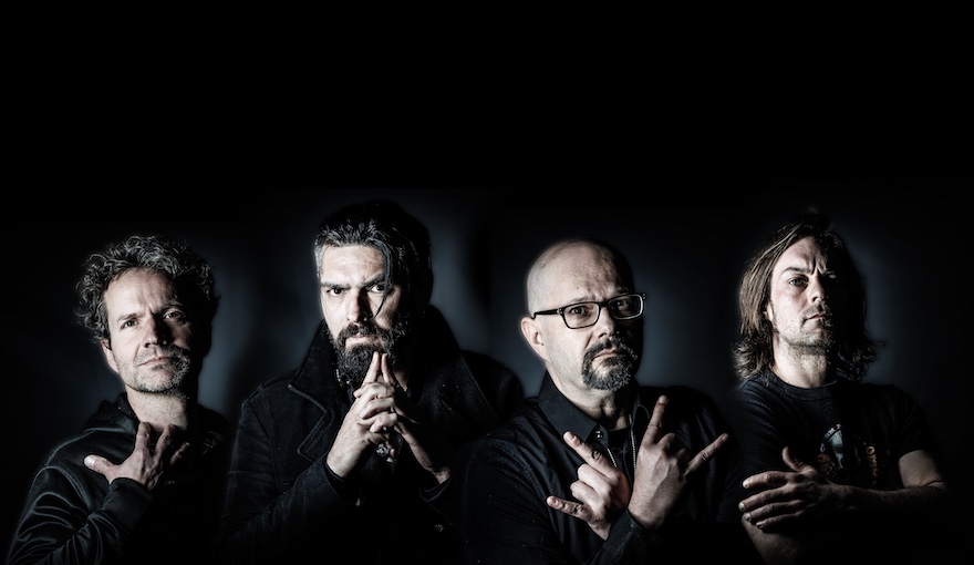 Du betrachtest gerade ASSIGNMENT – HM Outfit teilt `Endlessly` Bonustrack ft. Ines Vera Ortiz