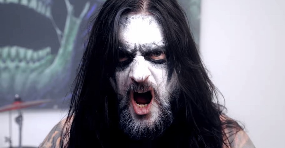 Du betrachtest gerade HÖWLER – Thrasher im Corpsepaint: `Rotten Cortex` Video