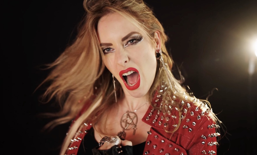 Du betrachtest gerade LAURA GULDEMOND – MÖTLEY CRÜE  Cover `Kickstart My Heart`  veröffentlicht