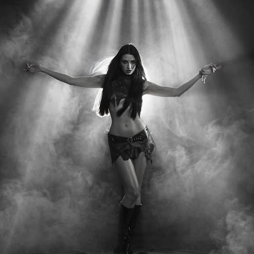 Du betrachtest gerade NOAPOLOGY – Daria Zaritskaya stellt neue `Test Me Now` Single online