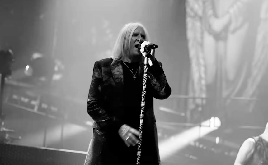 Mehr über den Artikel erfahren DEF LEPPARD – `Personal Jesus` (Live At Caesar’s Palace) Video zum Depeche Mode Cover