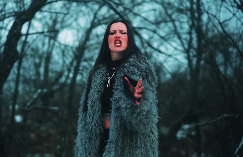 Mehr über den Artikel erfahren BLOODHUNTER – `Masters Of Deceive` Videopremiere zum Albumrelease
